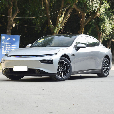 Xpeng P7 voiture électrique véhicule à énergie avec 5 sièges et dimensions 4880x1896x1450mm