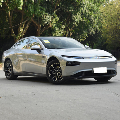 Xpeng P7 voiture électrique véhicule à énergie avec 5 sièges et dimensions 4880x1896x1450mm
