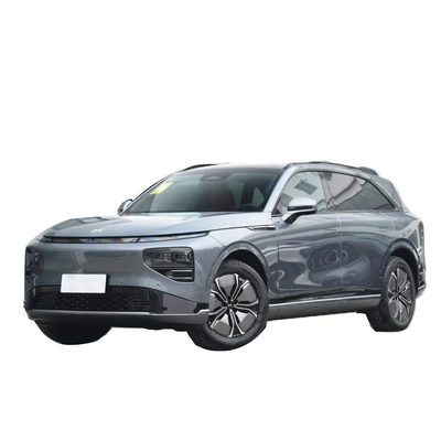 Voiture électrique à grande vitesse Xpeng G9 5 portes 5 sièges à gauche Direction large espace SUV 650Km