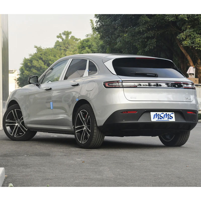 Performance au niveau des VUS AITO M5 Véhicule électrique avec batteries au lithium-fer-phosphate