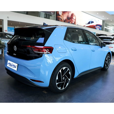 2023 Volkswagen ID3 voiture électrique de petite taille avec 450 km de portée et 1760 kg de poids en freinage