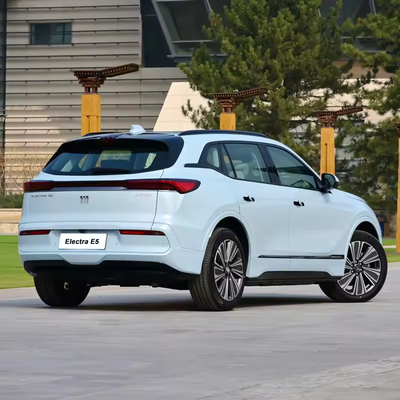 180km/h Vitesse maximale Électrique Pure 2023 Buick E5 Volant à gauche Grand VUS 5 places