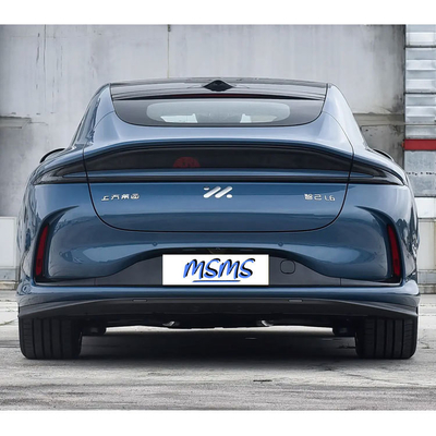 Voiture de sport à quatre roues motrices de haute puissance 618 km Max Zhiji L6 Pure Electric 2160kg/2610kg Poids à la corde
