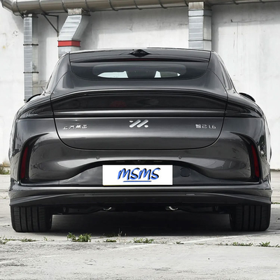 Voiture de sport électrique pure 618km Max Zhiji L6 2024 EV Voiture IM L6 4WD Chargement rapide 0,425h