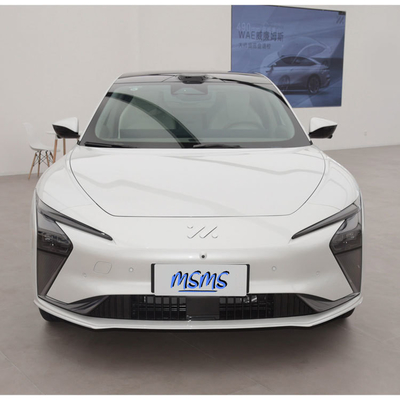 Zhiji IM L7 5 sièges voiture électrique avec une portée de 708Km batterie au lithium fer phosphate fabriqué