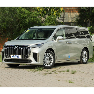 2024 Voyah Dreamer MPV électrique 7 sièges avec une autonomie de 510 km et une vitesse maximale de 210 km/h